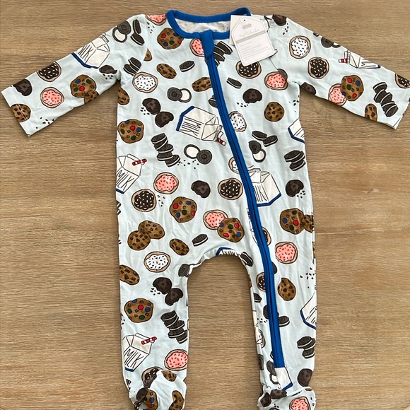 Mud Pie Other - Mudpie Baby Bamboo Footie Sleeper Milk and Cookies 3-6 months